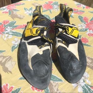 La Sportiva Mens Solutions Climbing Shoes Sz 42